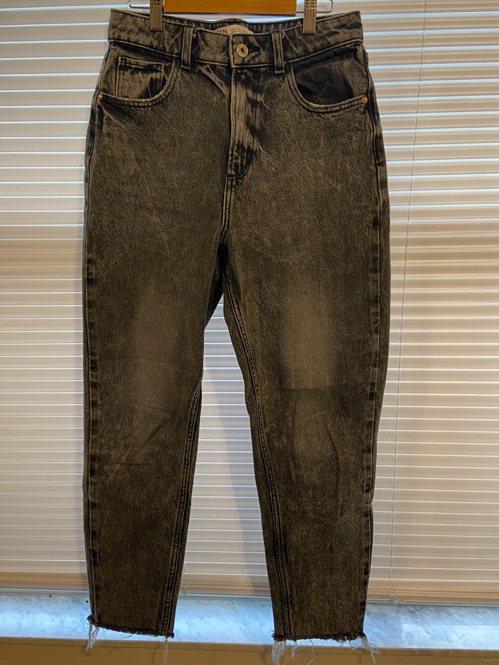 Zara High-Rise Washed Black Denim Jeans